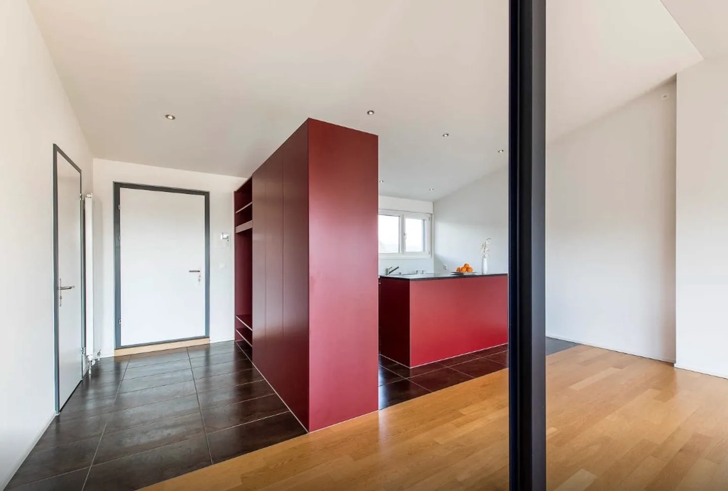 Modern duplex apartment in Olten is looking for you! - Photo 2 of 11
