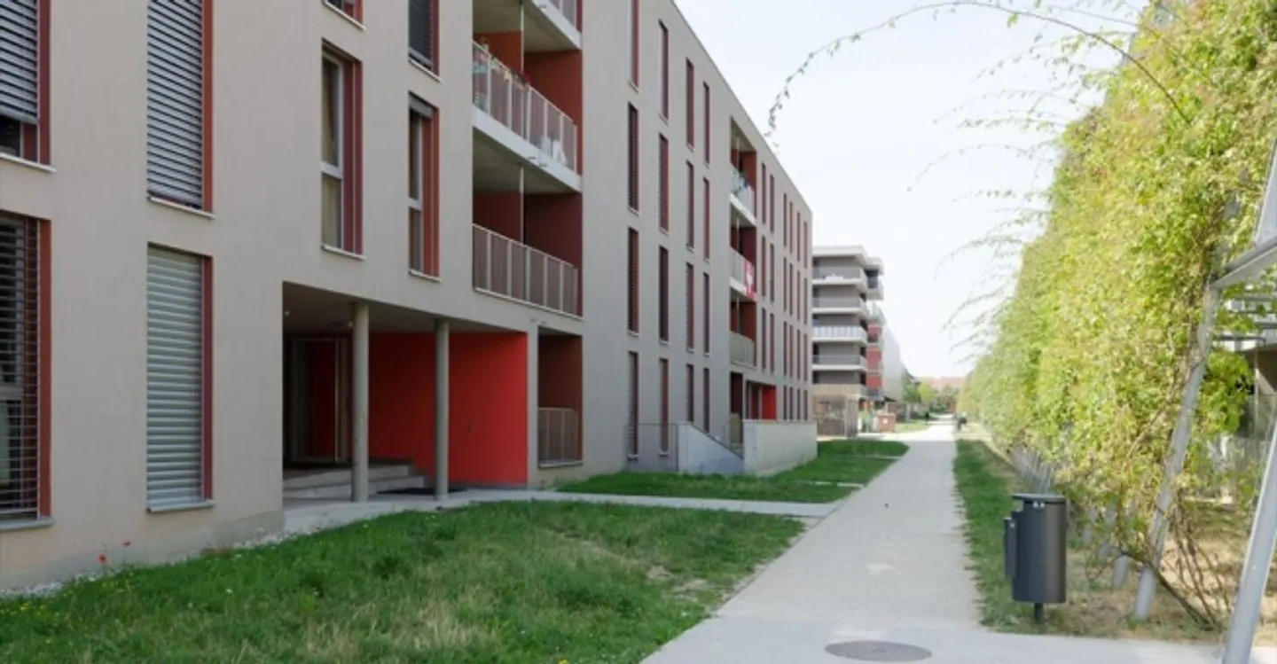 Deposito - Foto 1 di 3