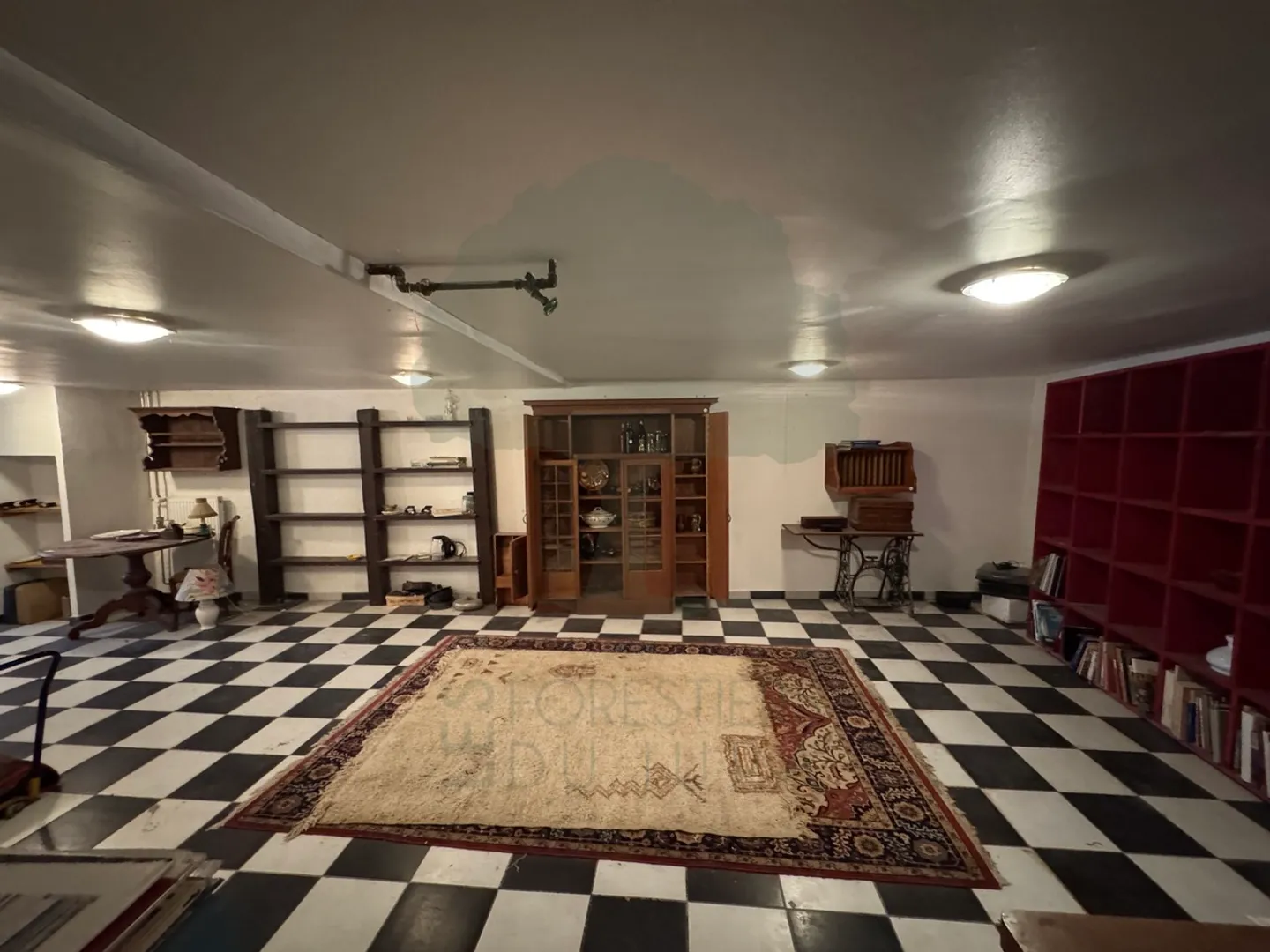 Edificio residenziale - Foto 1 di 13