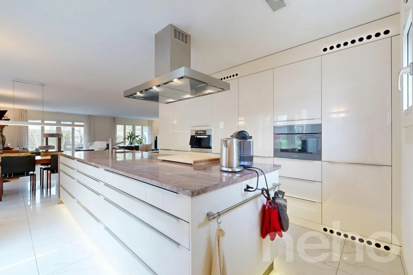Moderna casa a schiera di 5,5 stanze con giardino ad Aristau - Foto 1 di 13