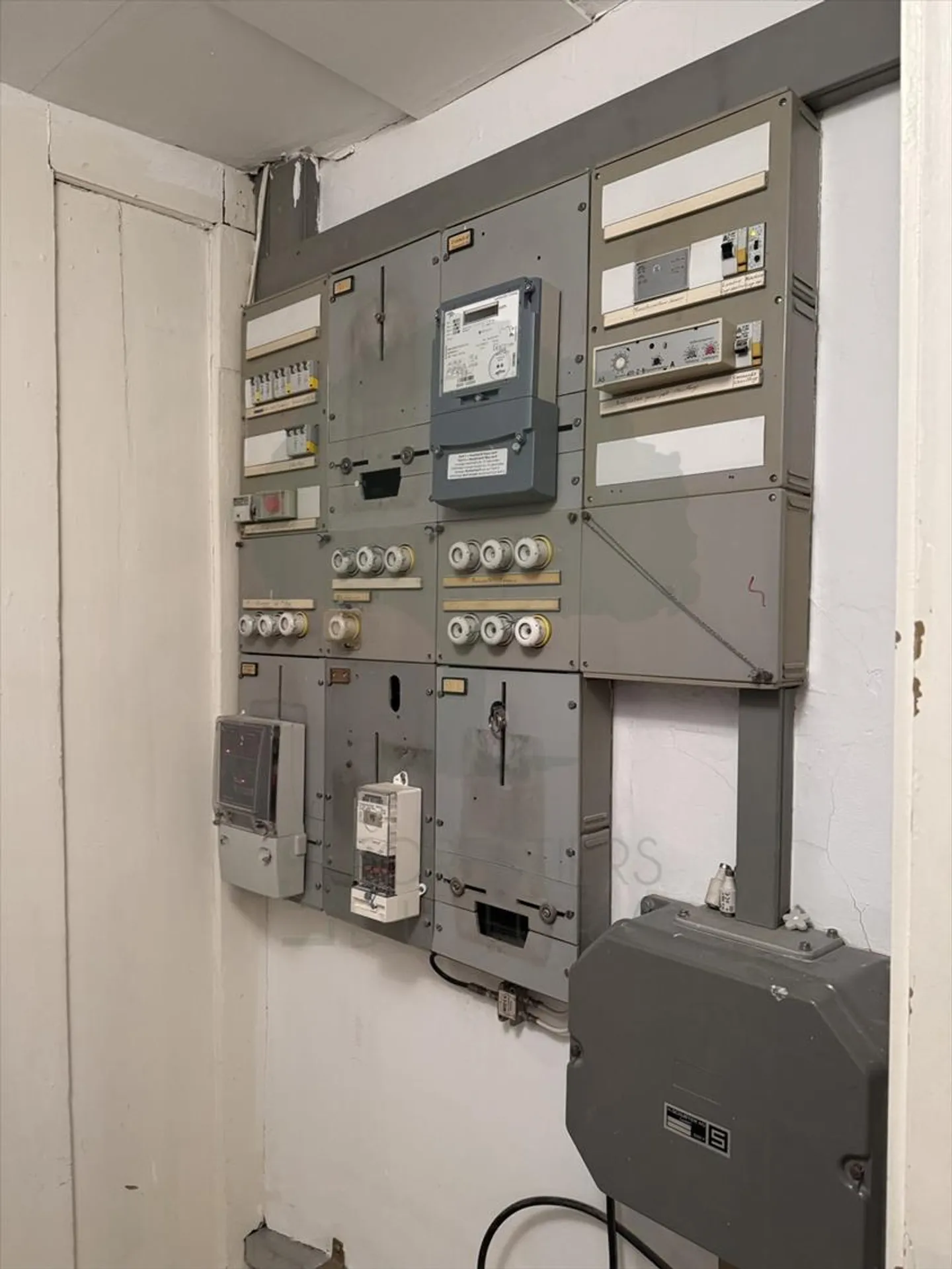 Edificio residenziale - Foto 9 di 13