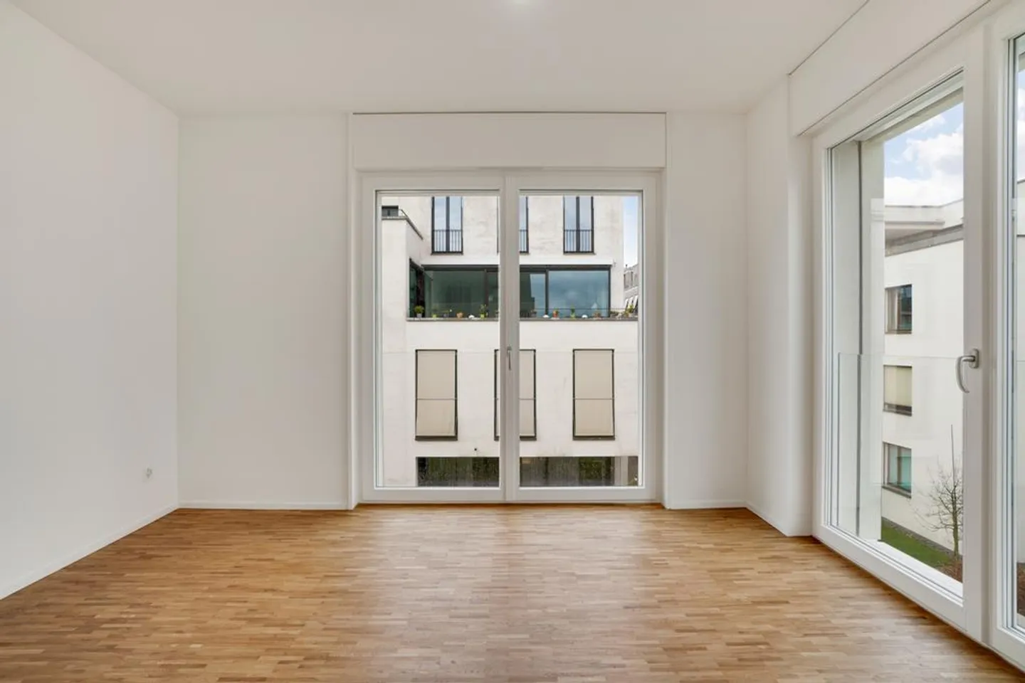 LOUER SANS CAUTION - Vie urbaine dans un emplacement privilégié - Photo 6 sur 11