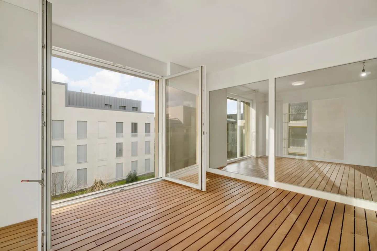 LOUER SANS CAUTION - Vie urbaine dans un emplacement privilégié - Photo 7 sur 11