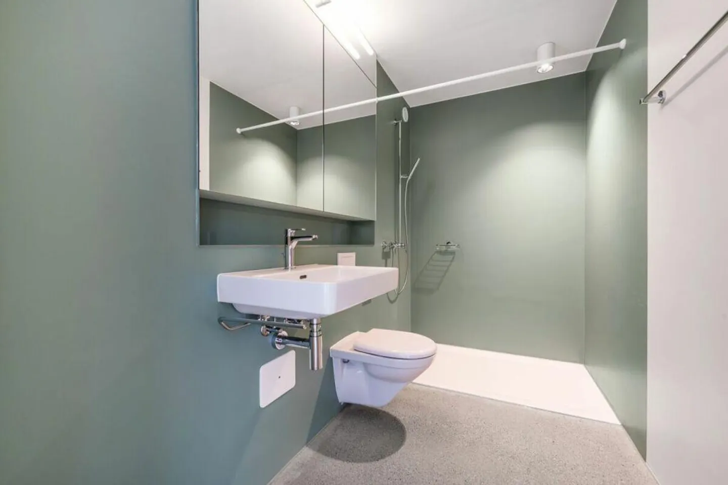 Wolfacker - Living and Feeling Good - Photo 8 of 11