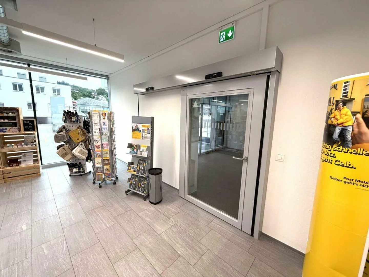 Modern commercial space with custom expansion - optionally expandable - Photo 6 of 11