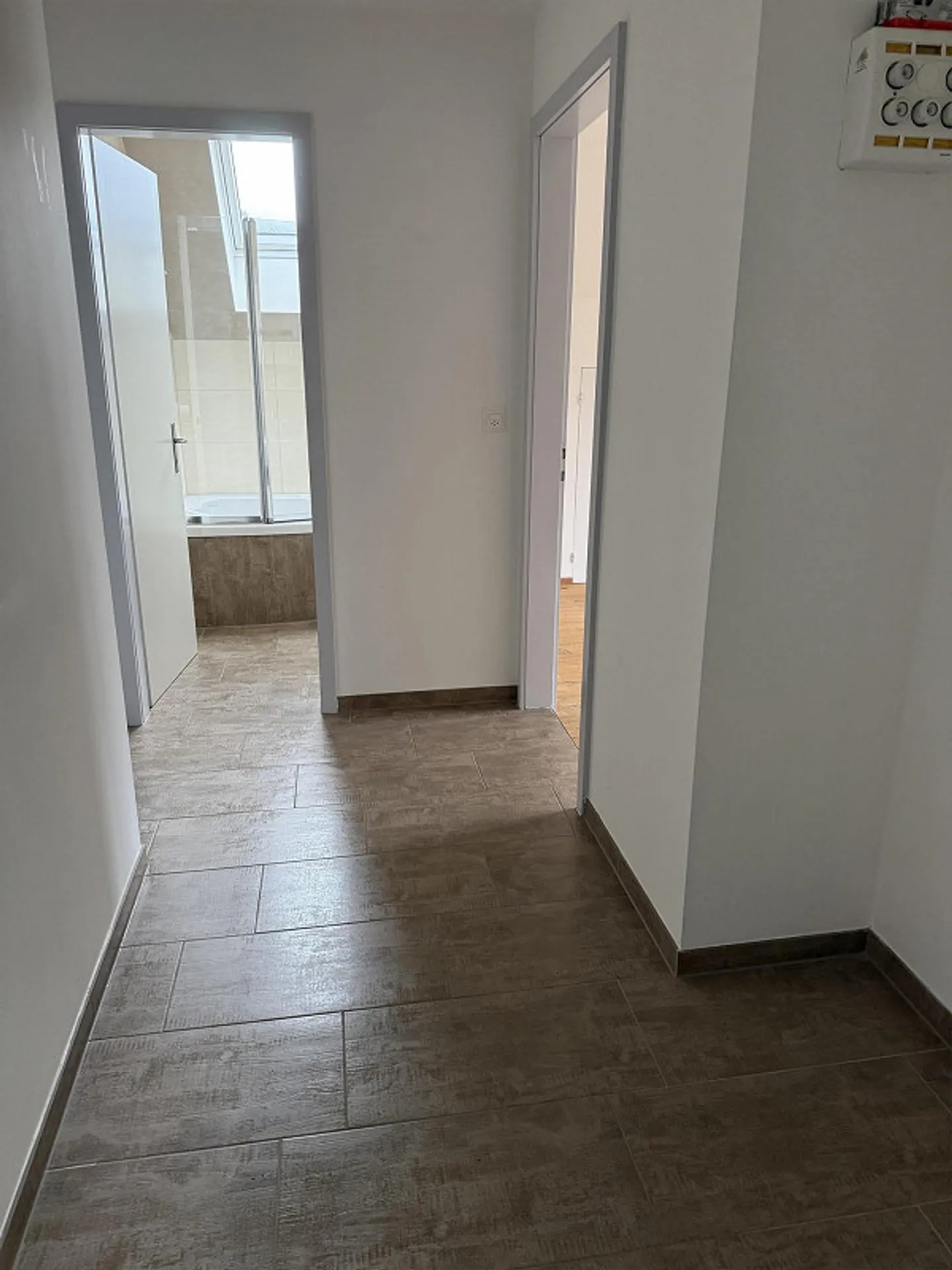 Charmante Dachwohnung - Foto 3 von 12