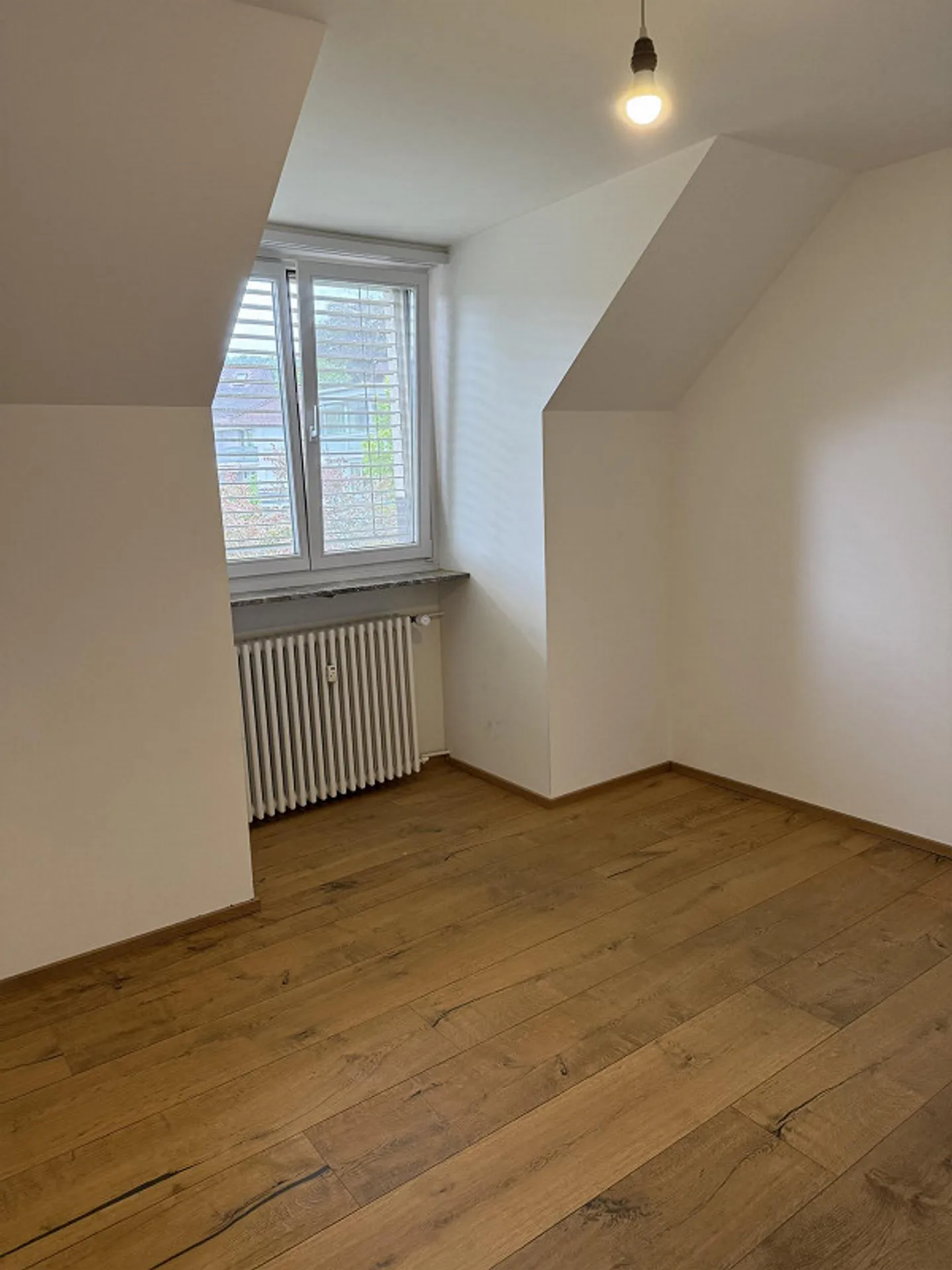 Charmante Dachwohnung - Foto 7 von 12