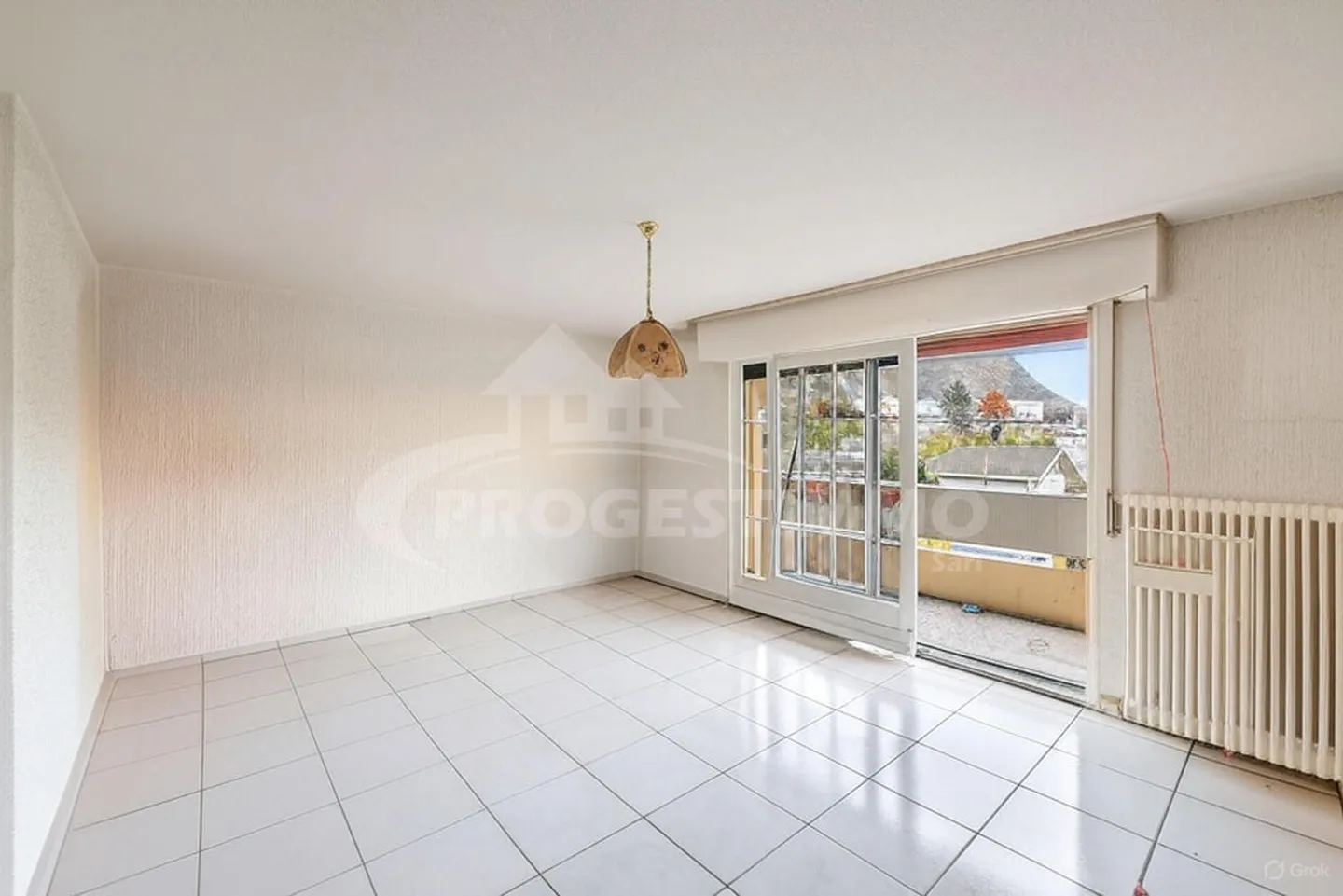 IDEAL FÜR EINE FAMILIE IM ZENTRUM VON GRONE - Foto 2 von 16