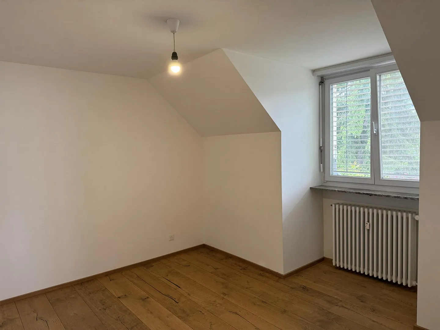 Charmante Dachwohnung - Foto 6 von 12
