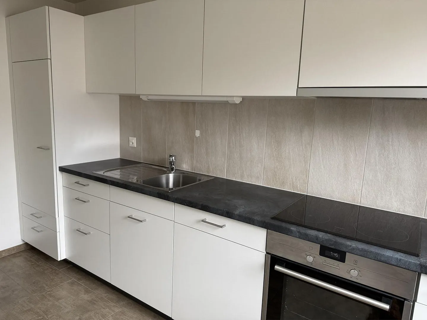 Charmante Dachwohnung - Foto 10 von 12