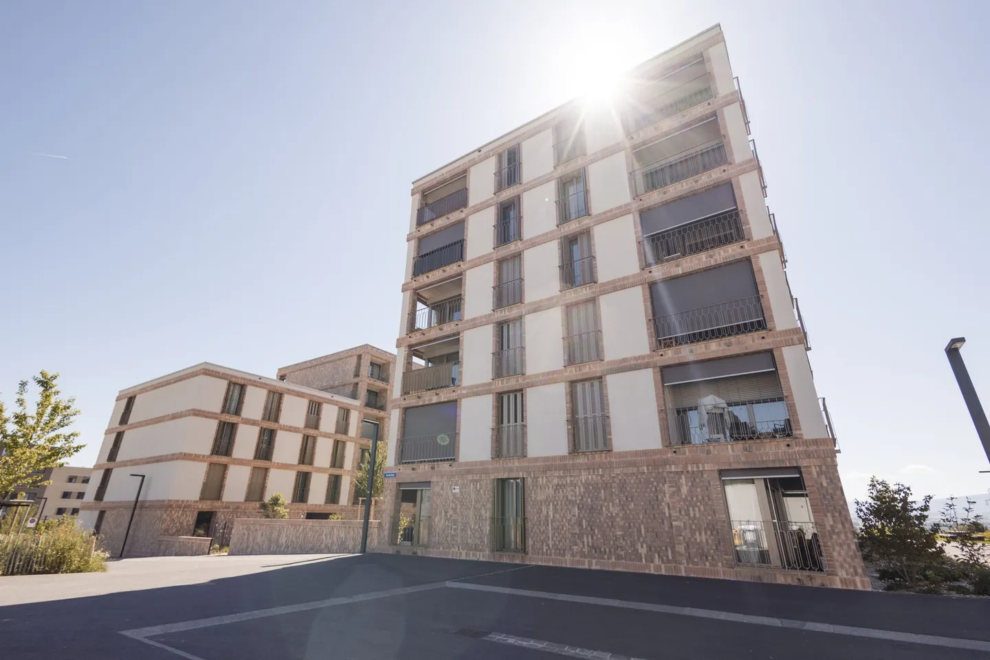 Bureaux modernes avec vue sur le lac ! - Photo 2 sur 9