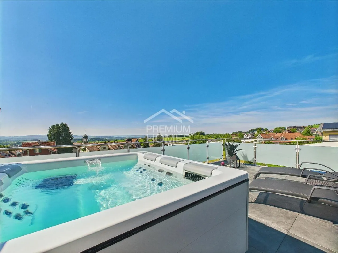 LIEBE AUF DEN ERSTEN BLICK - Foto 3 von 13