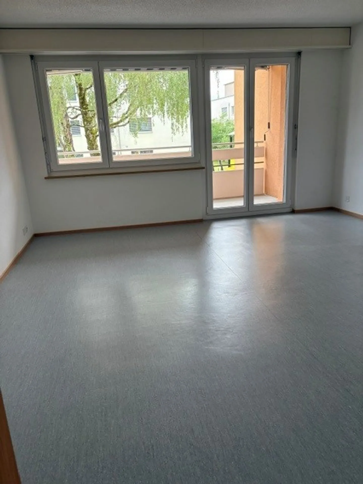 Charmantes Apartment mit Balkon - Foto 1 von 7