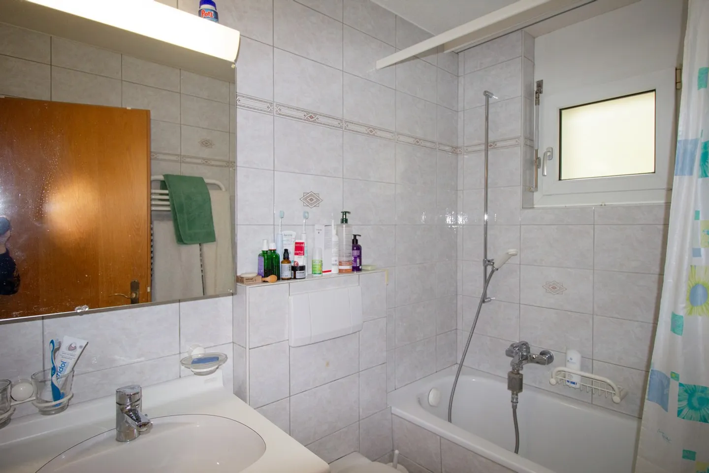 2.5-20, appartamento esclusivo di 2.5 stanze di alta qualità con grande balcone sud - Foto 14 di 18