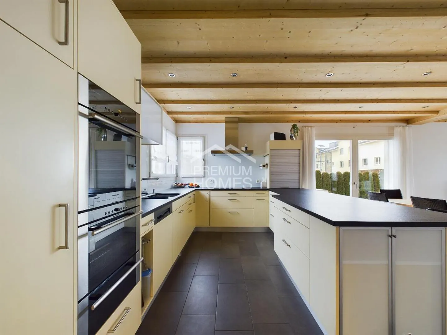 LIEBE AUF DEN ERSTEN BLICK - Foto 6 von 13