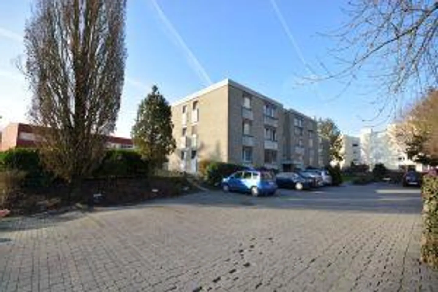 4.5 Room Apartment with Garden Seating Area - Photo 2 of 8