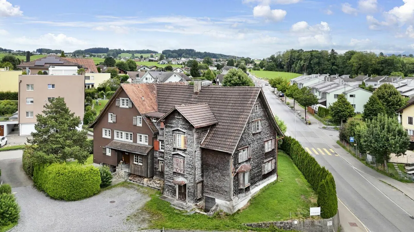 6.5 ROOM SEMI-DETACHED HOUSE WITH LARGE GARDEN AND IN-LAW APARTMENT - Photo 21 of 27