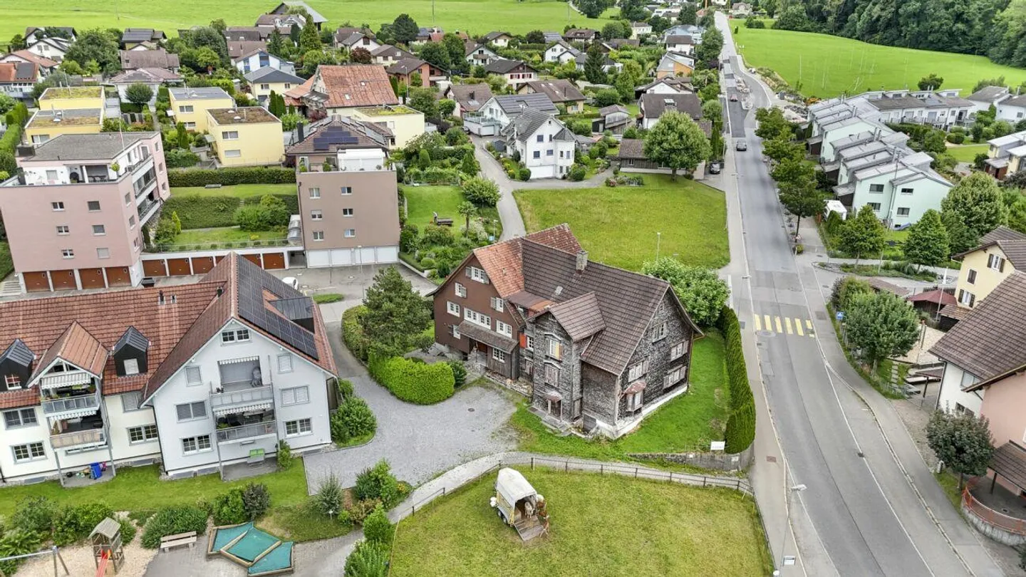 6.5 ROOM SEMI-DETACHED HOUSE WITH LARGE GARDEN AND IN-LAW APARTMENT - Photo 24 of 27