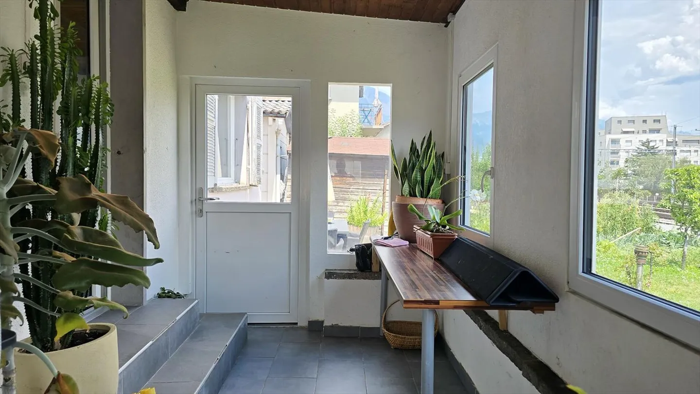 Esclusività - Villa di 4,5 locali con giardino, nel cuore di Sierre - Foto 10 di 12