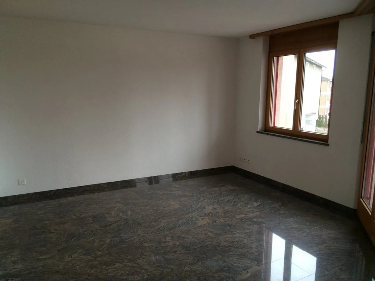 Beautiful 2.5-room ground floor apartment in Kirchberg - Photo 5 of 7