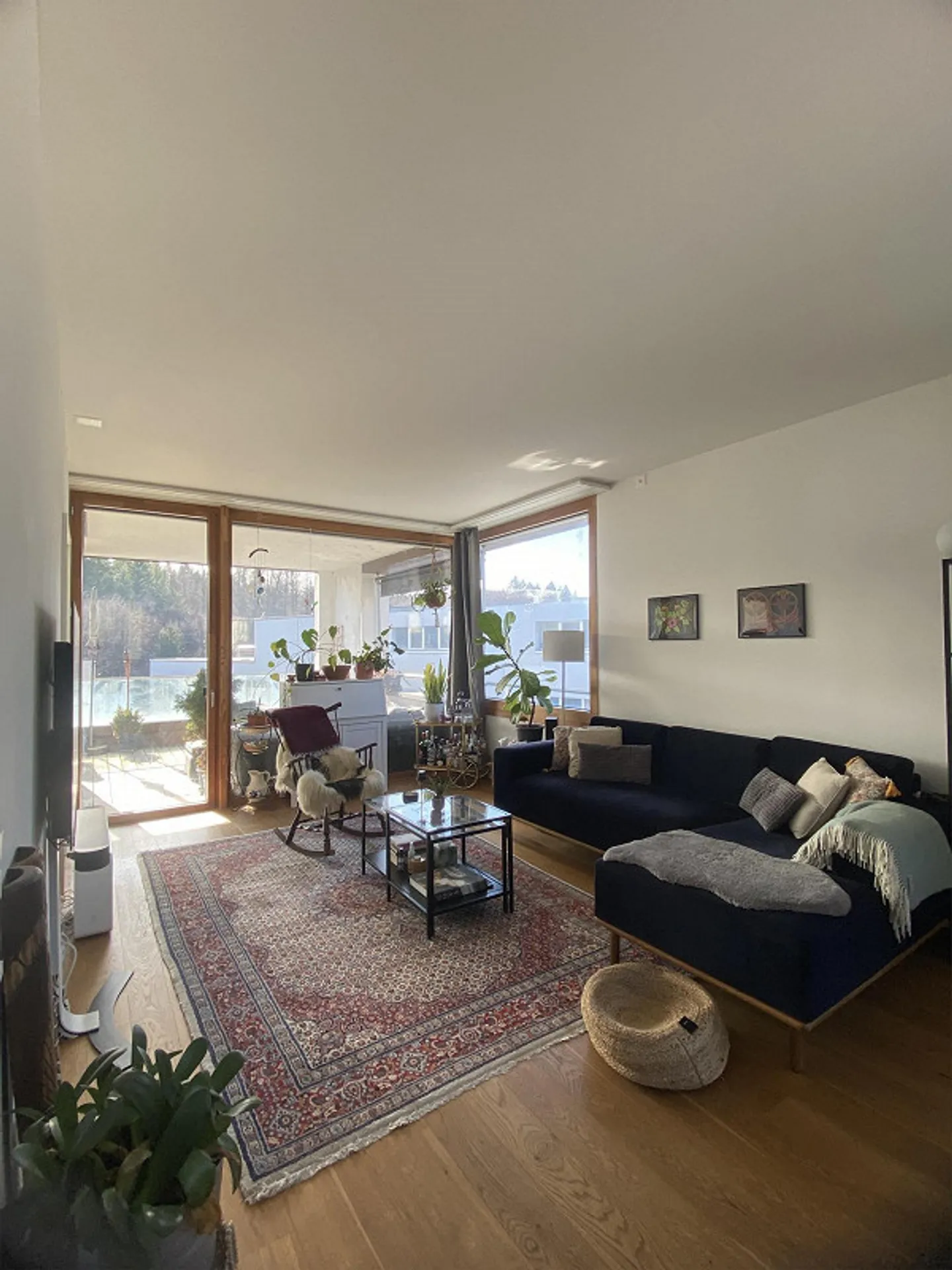 Bell'appartamento luminoso di 3,5 stanze - Foto 2 di 7