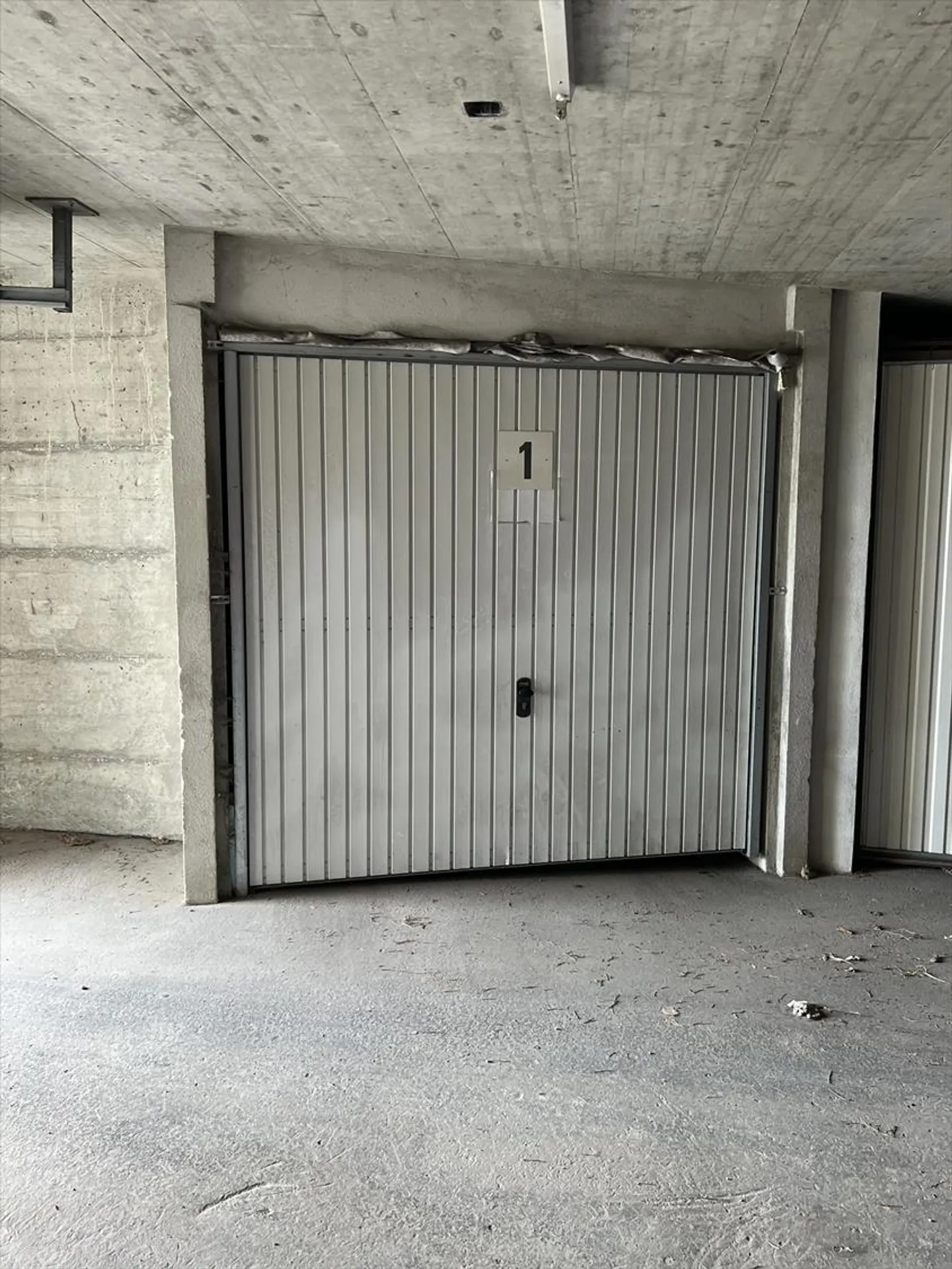 Box BG - Garage des Mayens - Foto 1 di 2