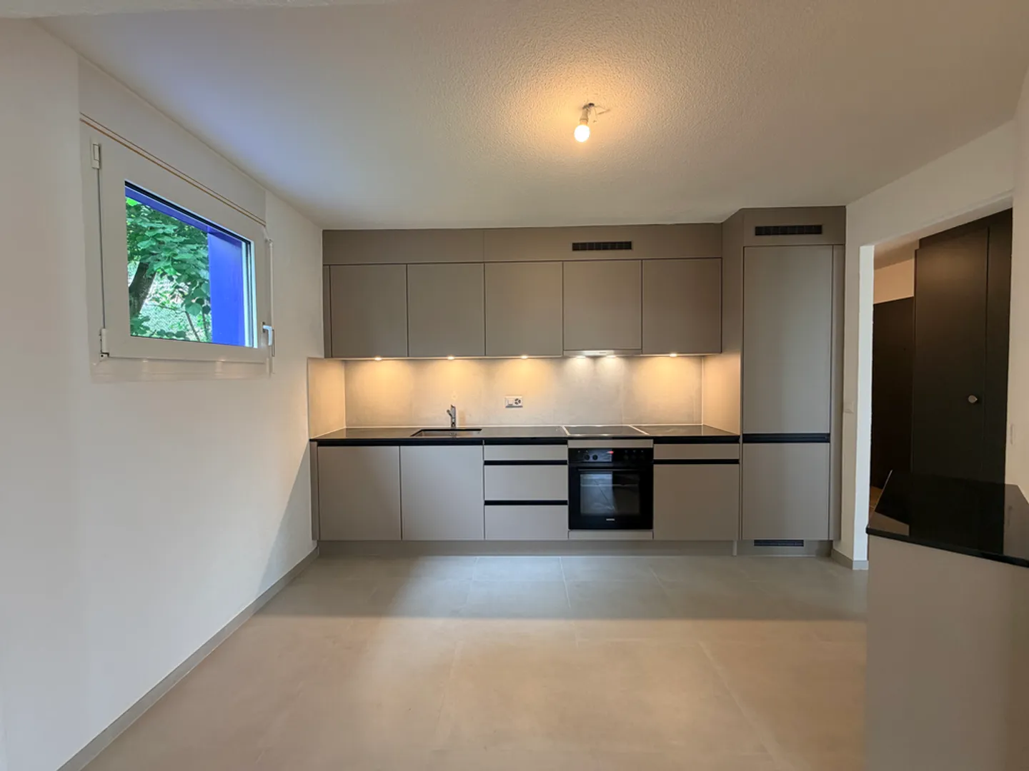 Appartement 3.5 pièces rénové - Photo 2 sur 7