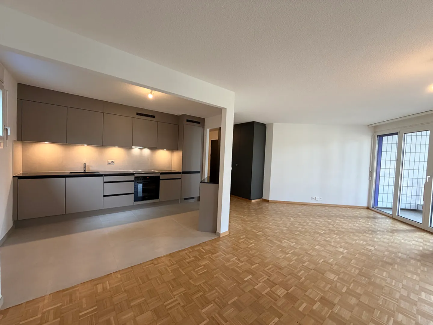 Appartement 3.5 pièces rénové - Photo 3 sur 7
