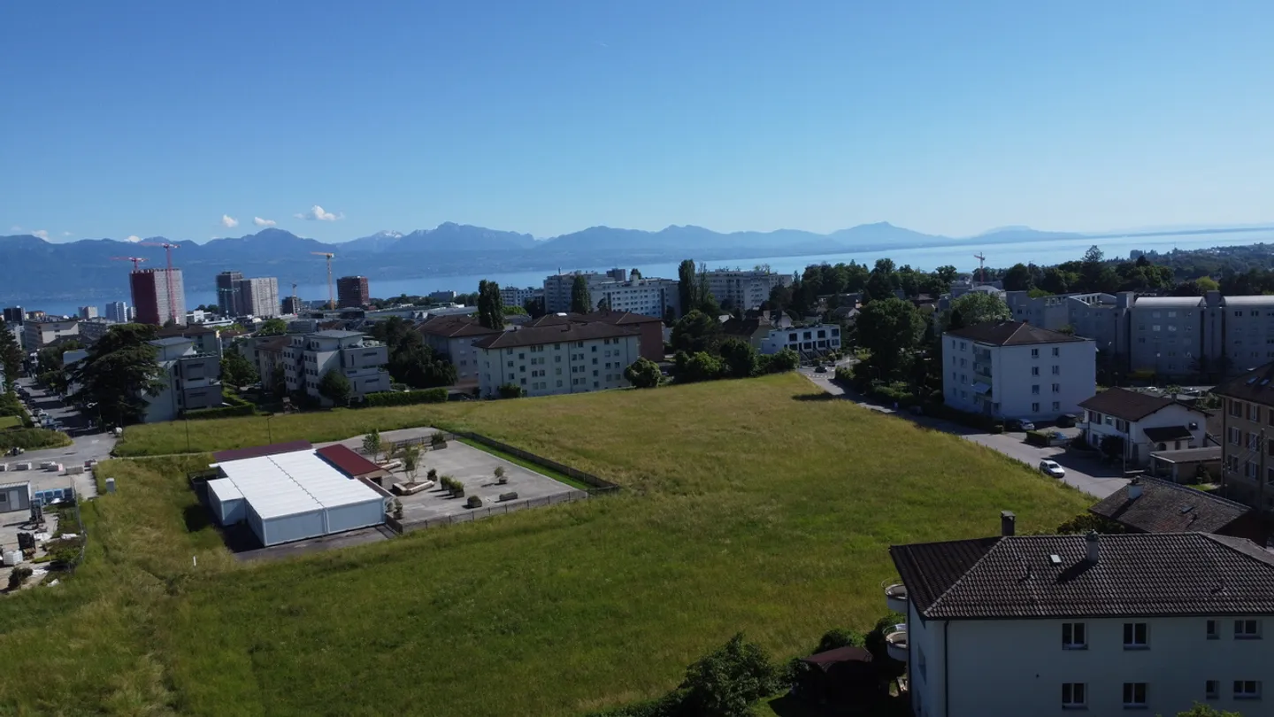 The Final Penthouse – Luxury Living Above Prilly - Photo 10 of 11