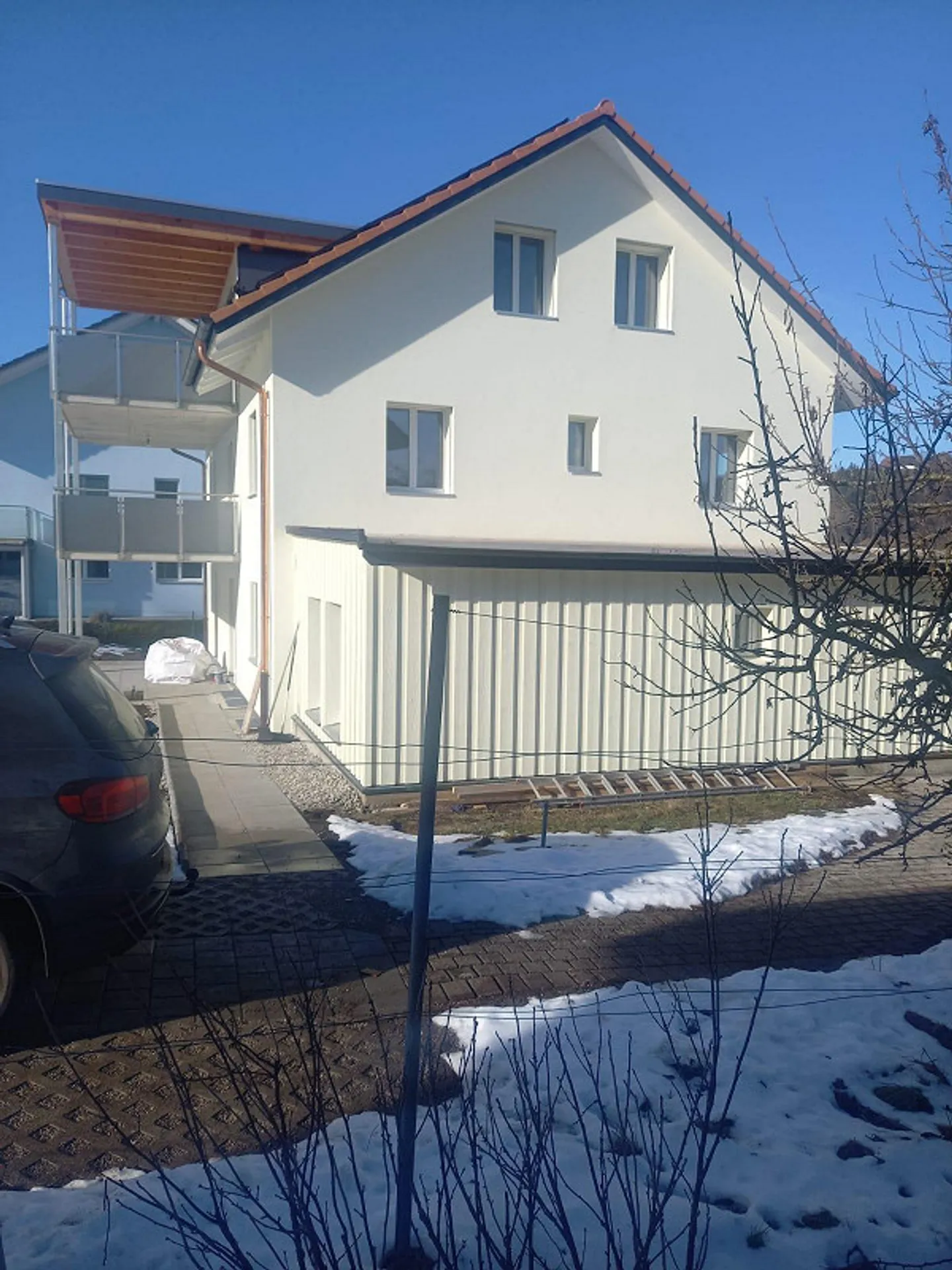 Appartement 4.5 pièces lumineux, attrayant et récemment rénové à louer - Photo 2 sur 7