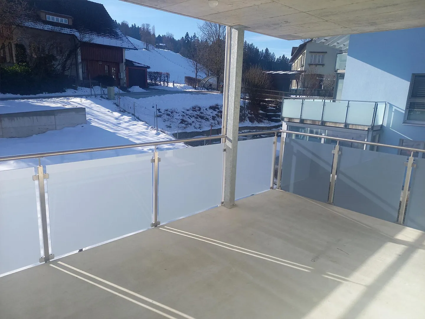 Appartement 4.5 pièces lumineux, attrayant et récemment rénové à louer - Photo 3 sur 7