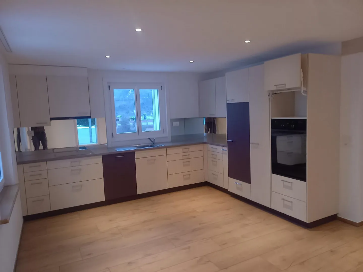 Appartement 4.5 pièces lumineux, attrayant et récemment rénové à louer - Photo 7 sur 7