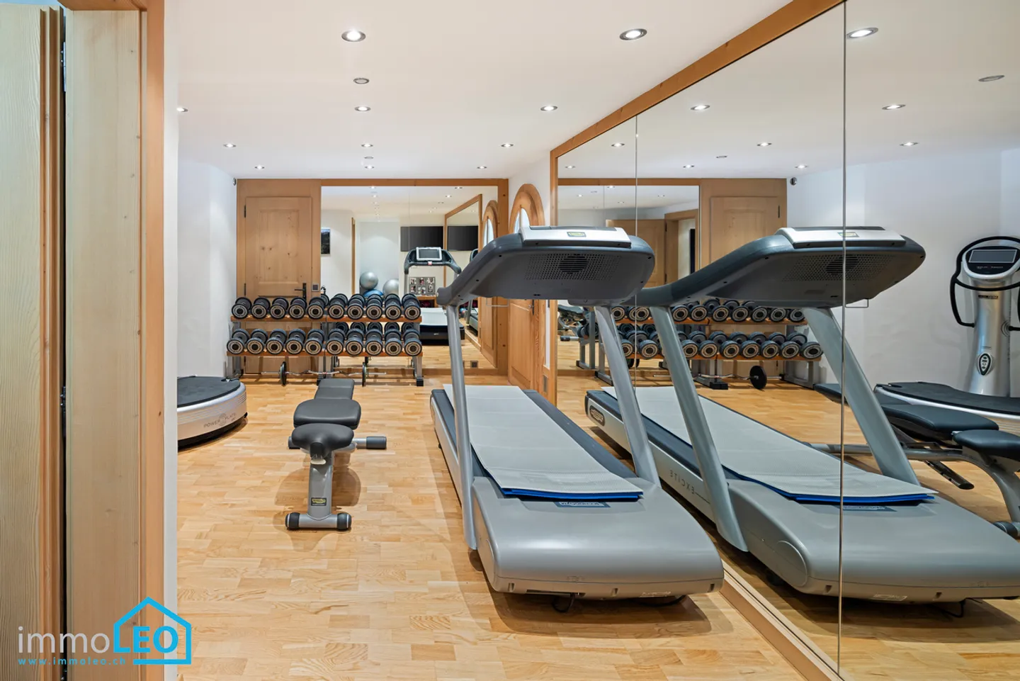 Very luxuriously equipped chalet with fantastic mountain views - Photo 11 of 17