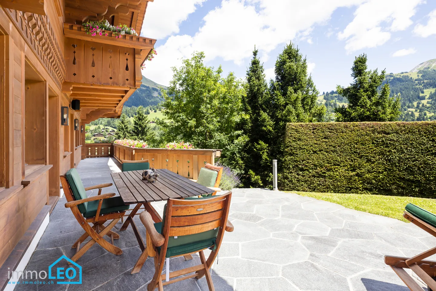 Very luxuriously equipped chalet with fantastic mountain views - Photo 13 of 17