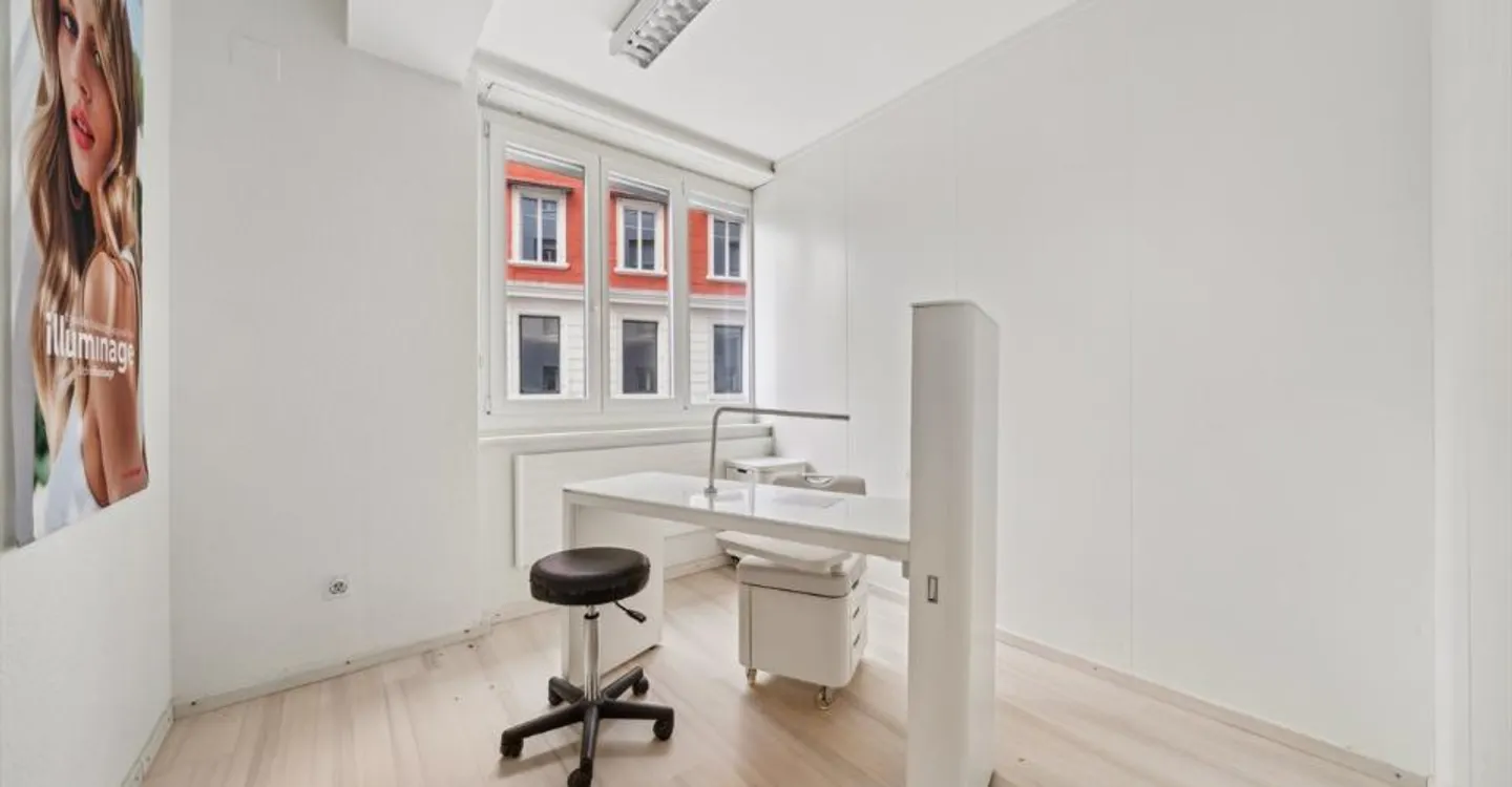 Gewerbefläche im 1. Stock - Foto 6 von 6