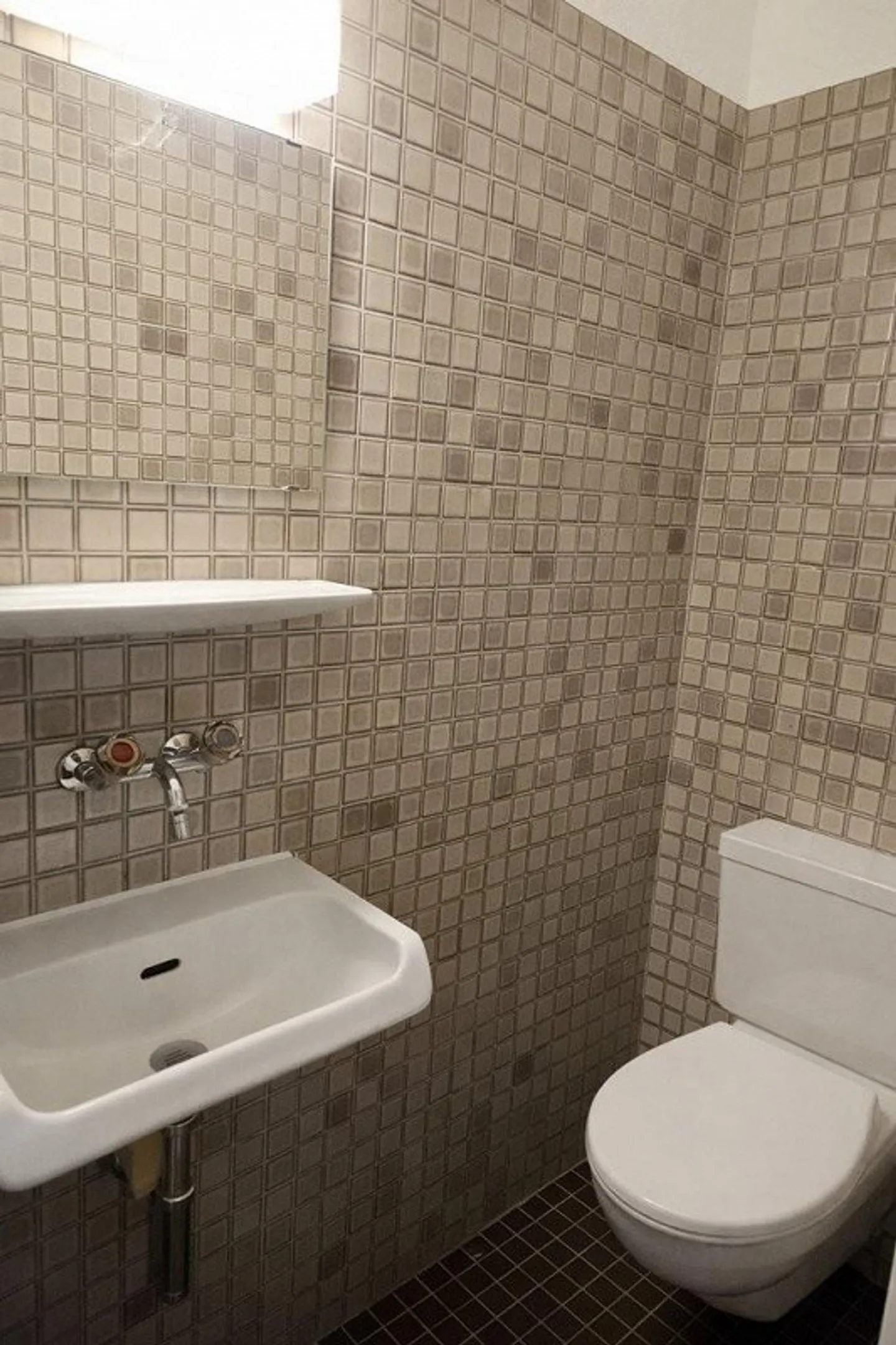 Your new home near the lake until 31.03.2028 - Photo 3 of 5