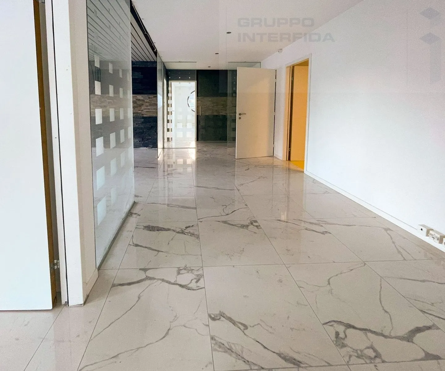 WUNDERSCHÖNER BÜRORAUM - Foto 7 von 9