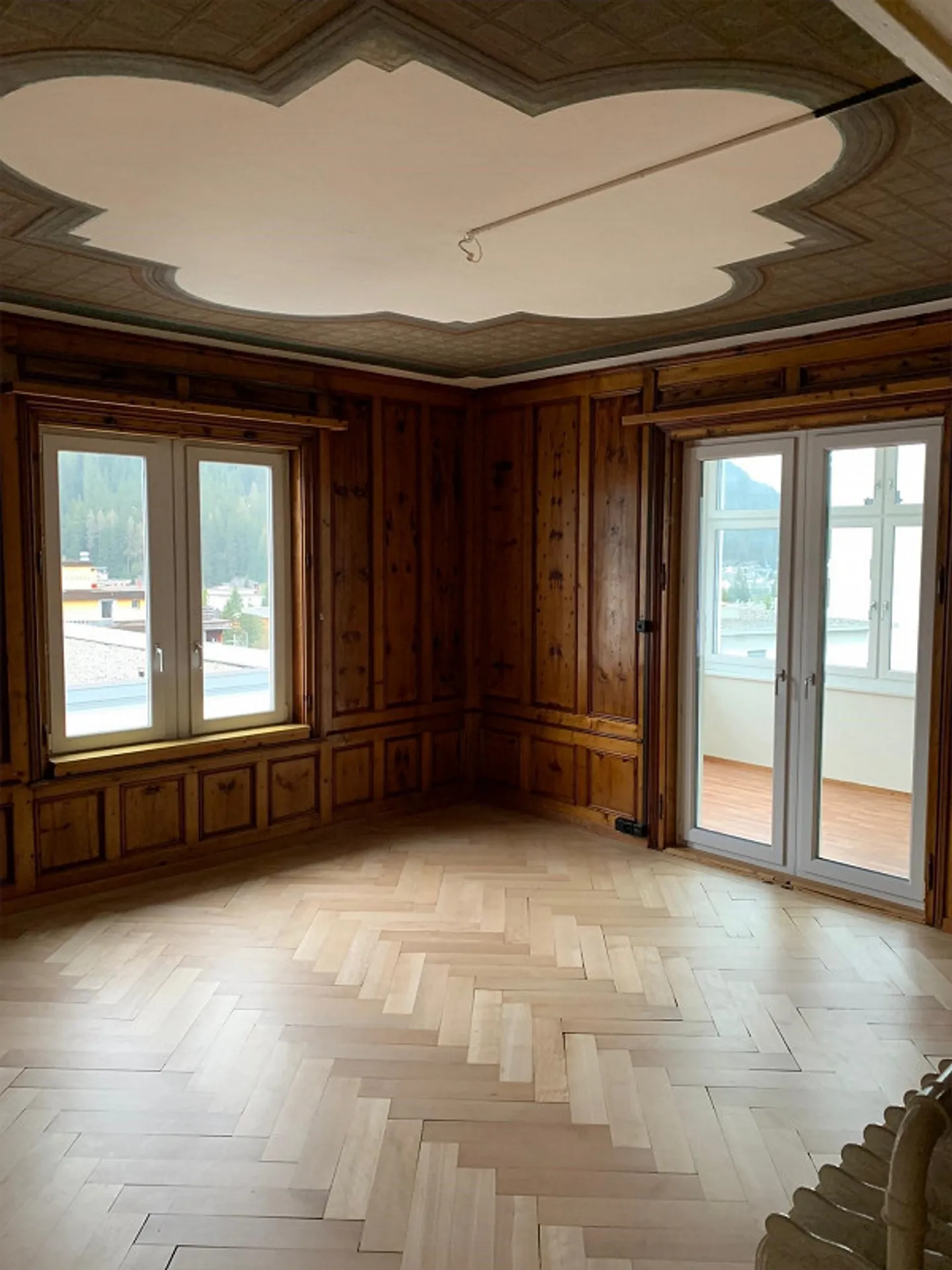 Appartamento d'epoca di 4 1/2 stanze disponibile per affitto come appartamento per vacanze tutto l'anno - Foto 2 di 15