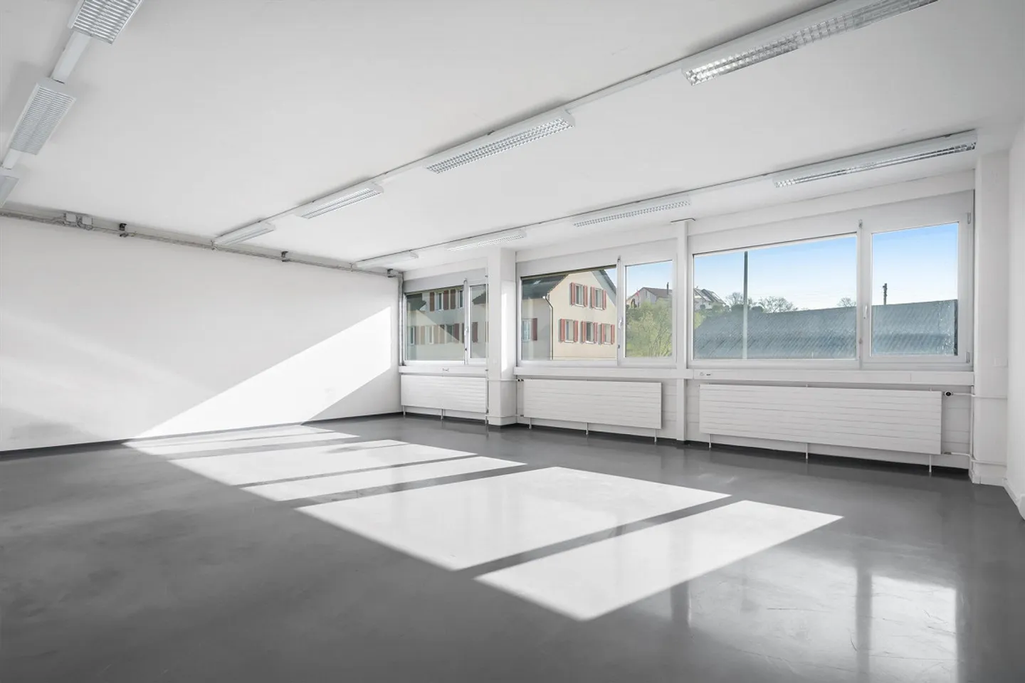 Modern Commercial Space in Hombrechtikon - Photo 4 of 4