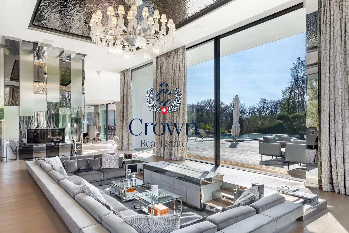 Villa Exceptionnelle à Mies - Photo 6 sur 13