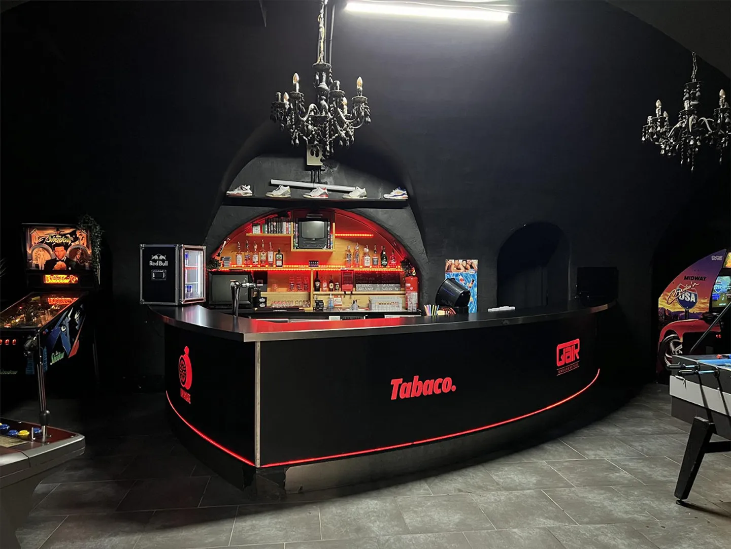 Newly renovated, large gastronomy location (Club/Bar) in Welschdörfli Chur - Photo 4 of 10