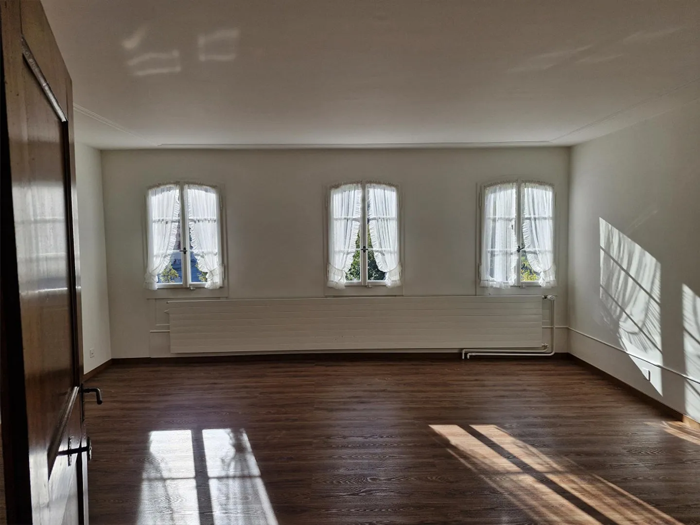 Charming old apartment on three floors in the center of Sachseln - Photo 8 of 9