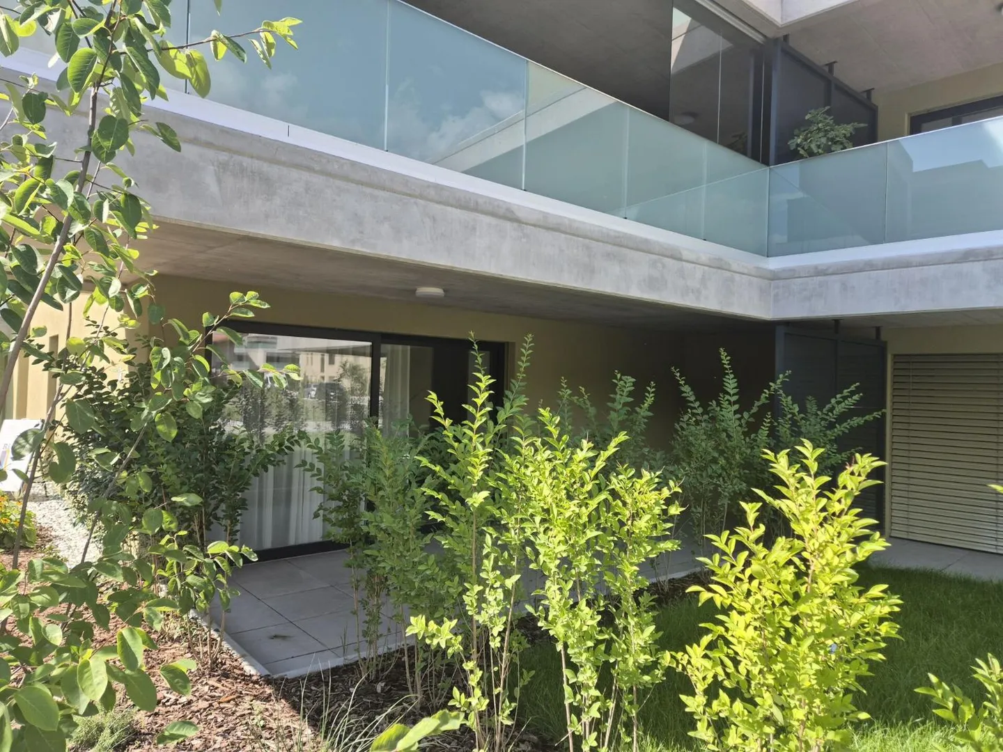 Apartment on the ground floor with terrace, Uvrier - Photo 8 of 8