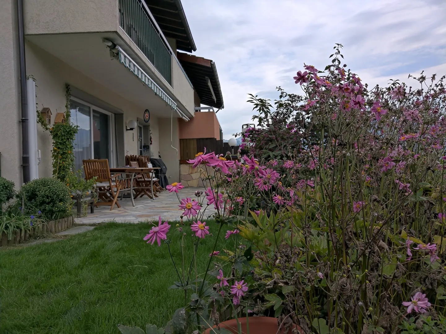 Doppelhaushälfte 5 ½ Zimmer, 156 m2 auf einem Grundstück von etwa 750 m2 - Foto 3 von 16