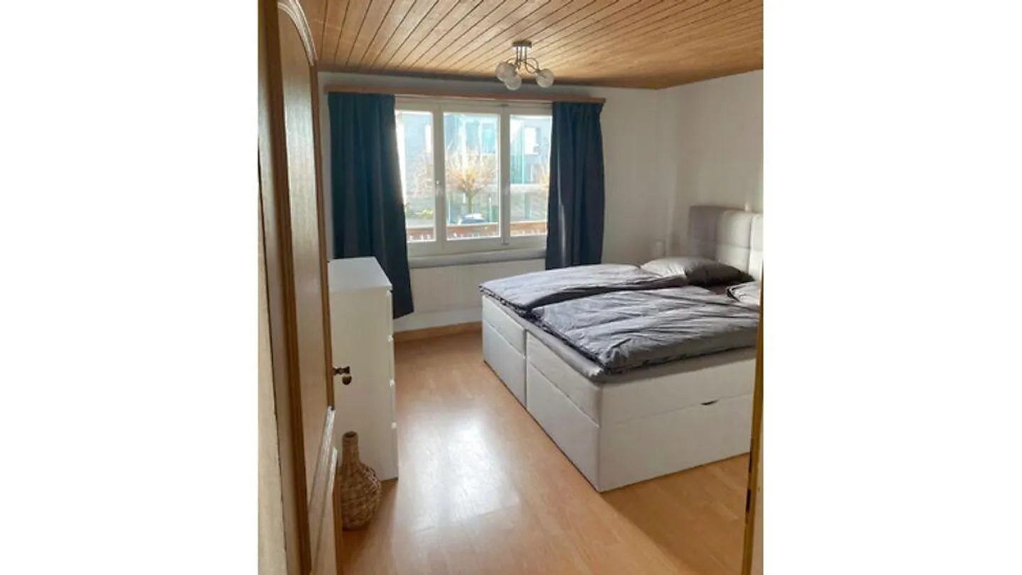 APPARTEMENT 3½ PIÈCES À UETENDORF (BE), MEUBLÉ, TEMPORAIRE - Photo 5 sur 9