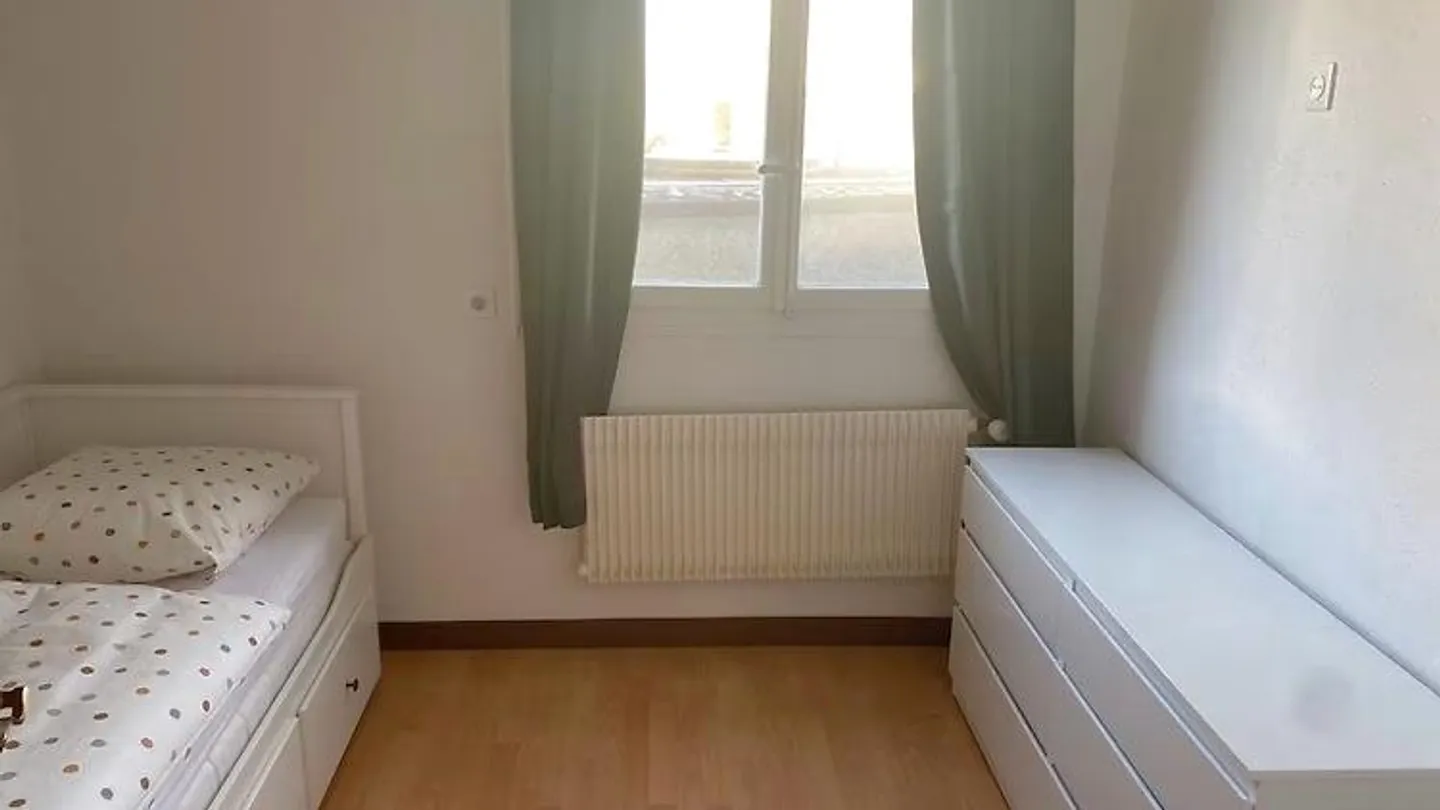 APPARTEMENT 3½ PIÈCES À UETENDORF (BE), MEUBLÉ, TEMPORAIRE - Photo 7 sur 9