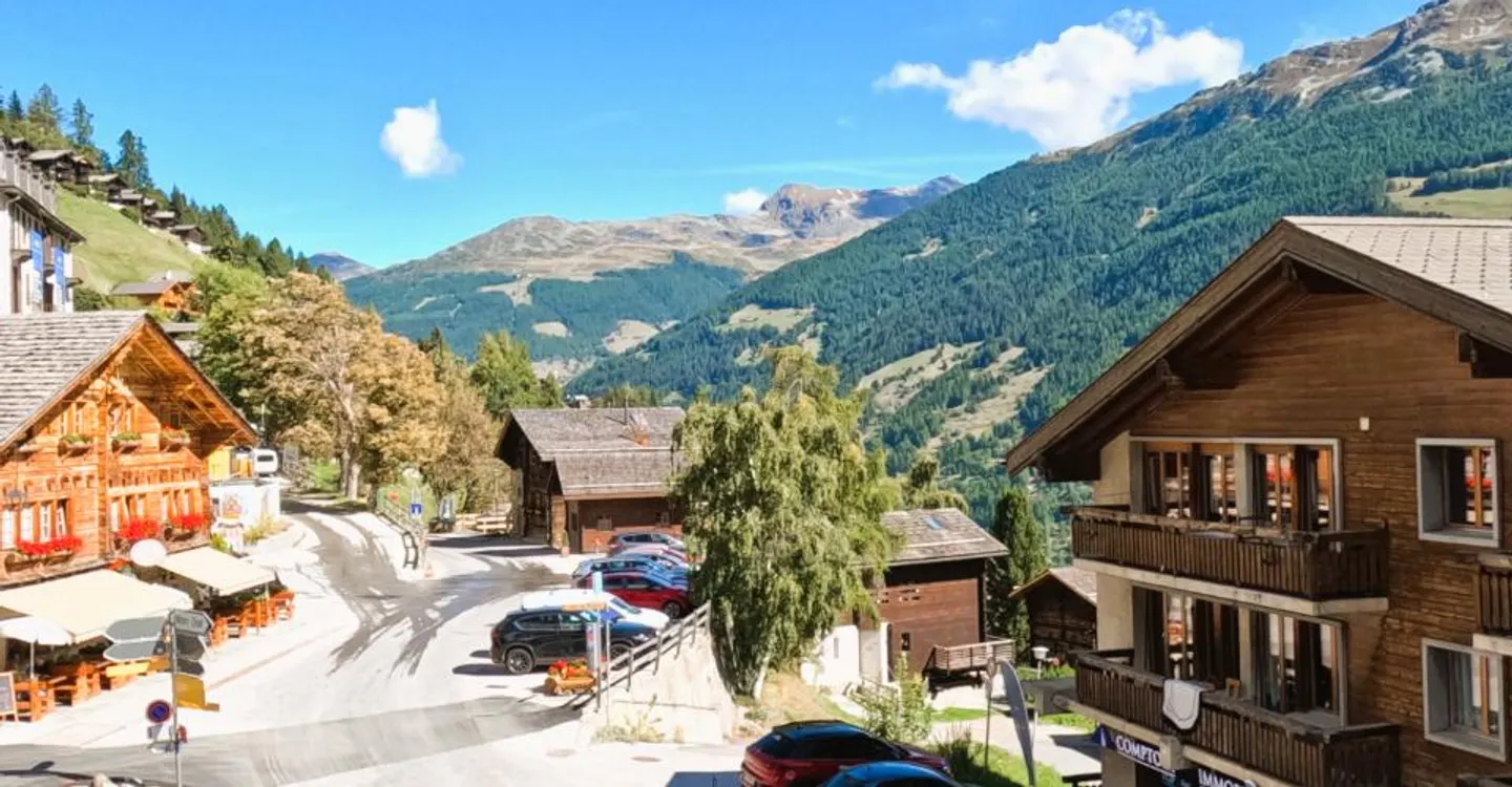 Charmant appartement 3,5 pièces au cœur du vieux village de Grimentz - Photo 9 of 12