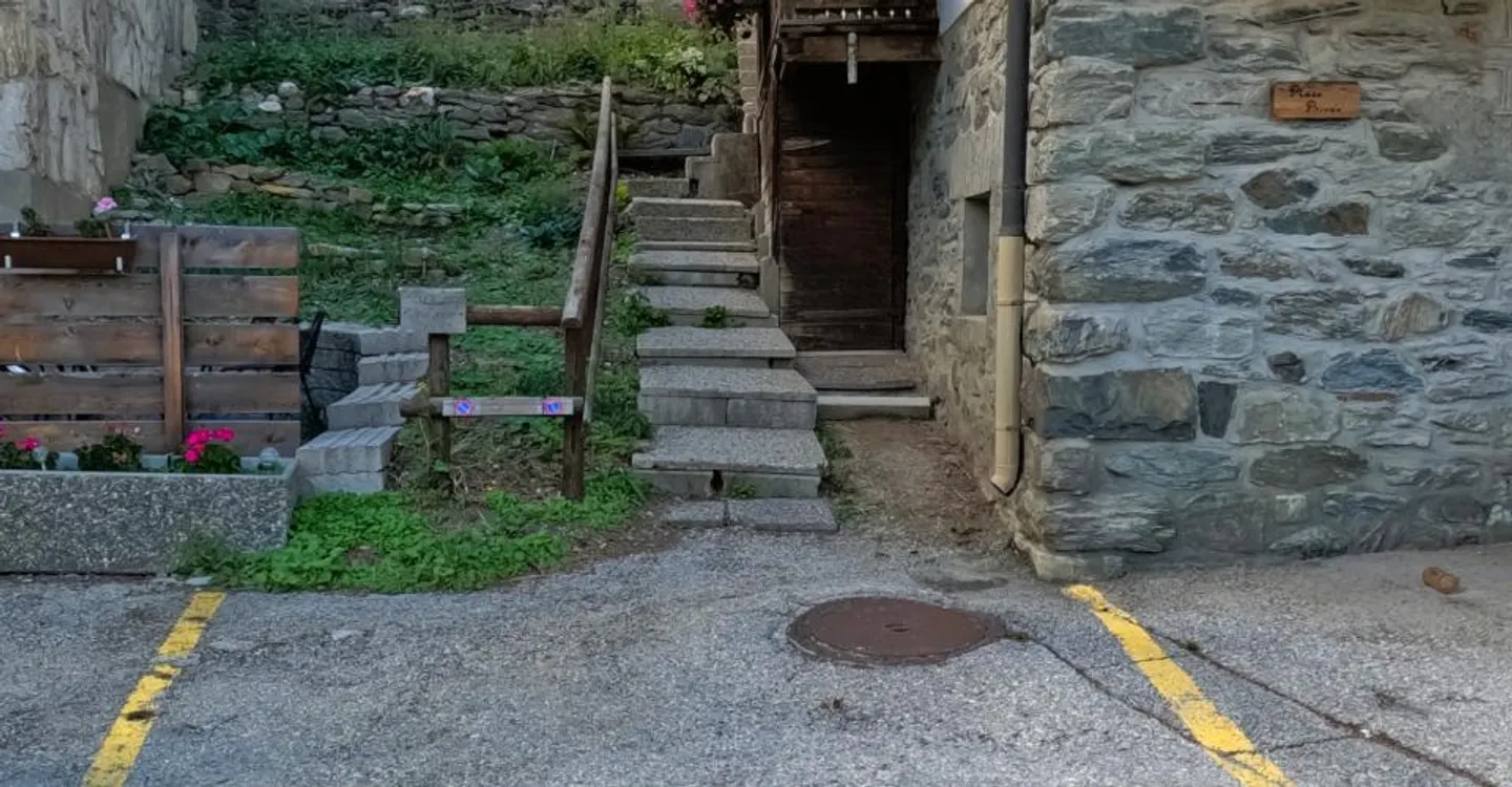 Charmant appartement 3,5 pièces au cœur du vieux village de Grimentz - Photo 12 of 12