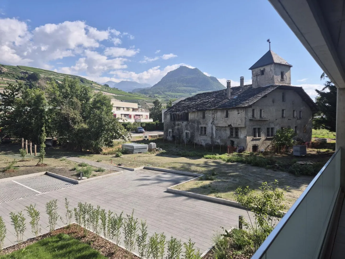 Appartement moderne avec grand balcon - Photo 5 sur 7