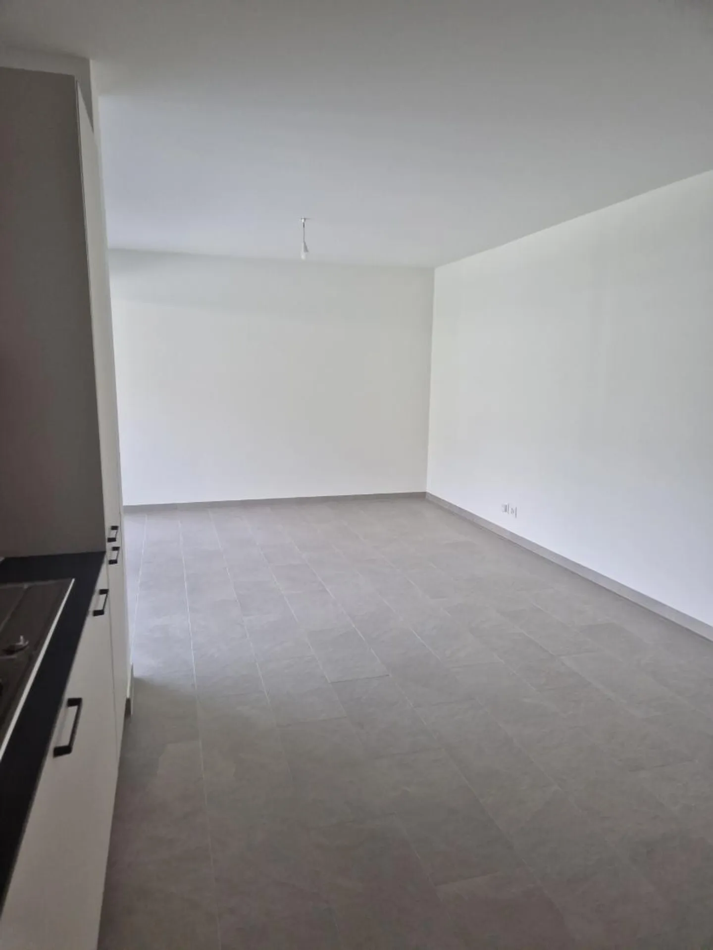 Appartement moderne avec grand balcon - Photo 6 sur 7